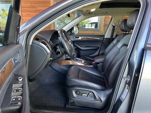 Used 2016 Audi Q5 2.0T Premium Plus AWD/4WD image 10