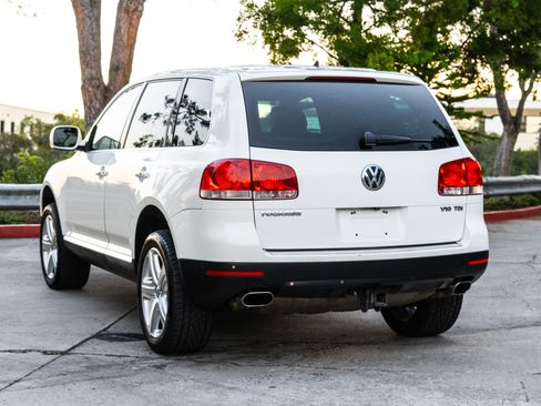 Used 2006 Volkswagen Touareg V10 TDI image 7