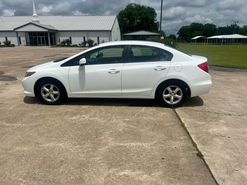 Used 2012 Honda Civic Natural Gas Sedan image 8