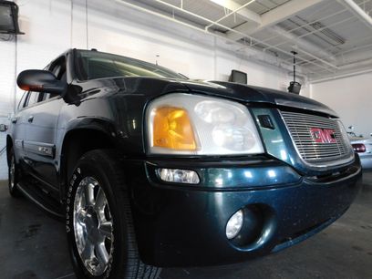 Used 2005 GMC Envoy SLT