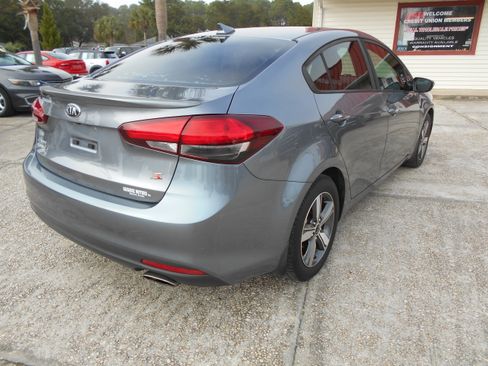 Used 2018 Kia Forte S image 6