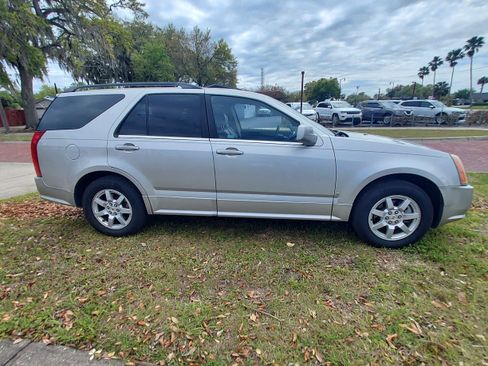 Used 2008 Cadillac SRX image 4