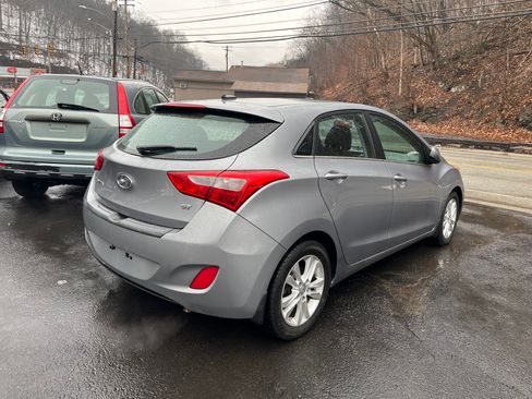 Used 2014 Hyundai Elantra GT image 4