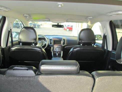 Used 2018 Ford Edge Sport image 11