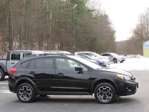 Used 2015 Subaru XV Crosstrek 2.0i Premium image 11