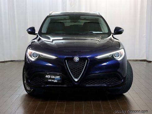 Used 2019 Alfa Romeo Stelvio AWD image 5