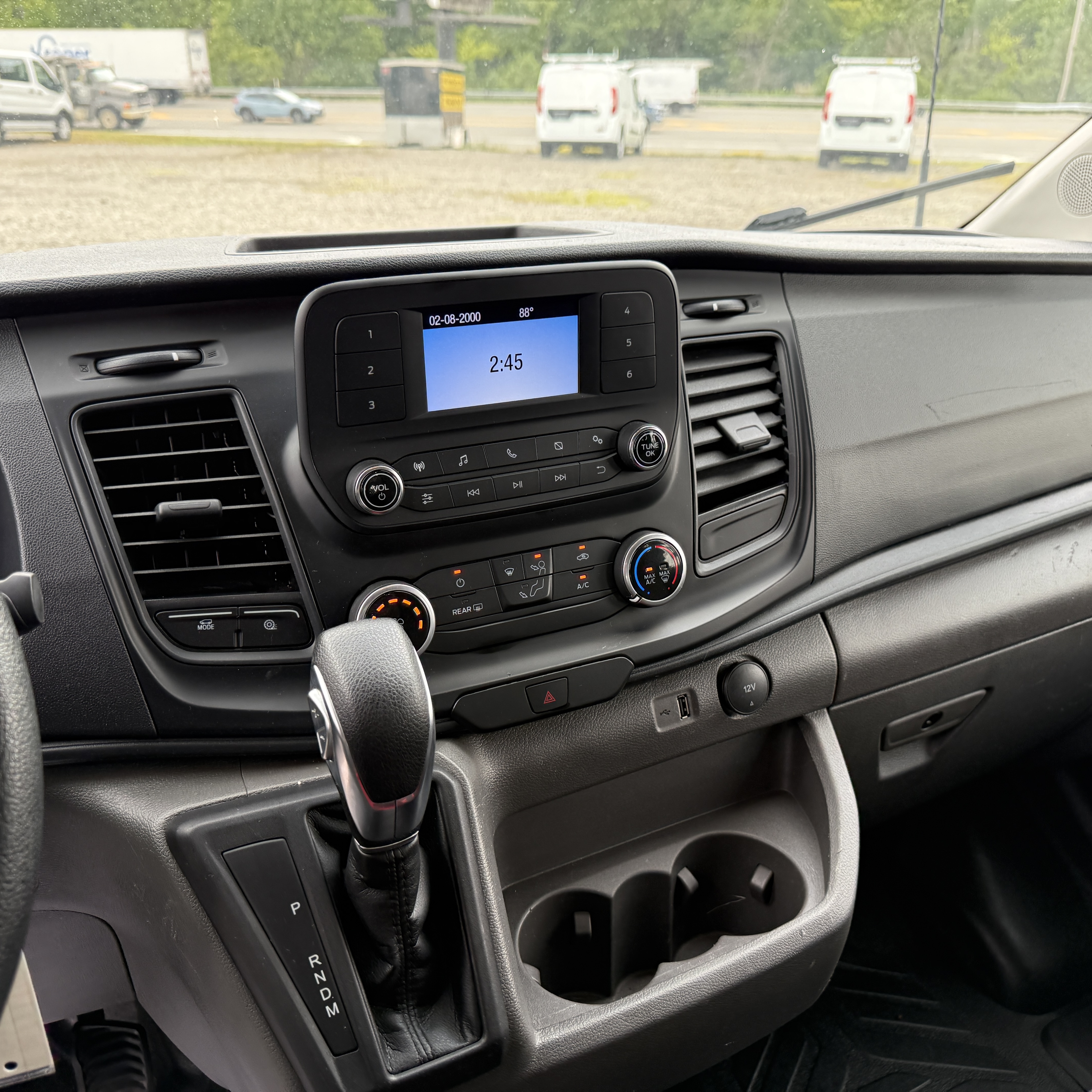 Used 2024 Ford Transit 250 Low Roof RWD image 14