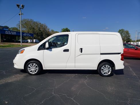 Used 2021 Nissan NV200 SV image 4