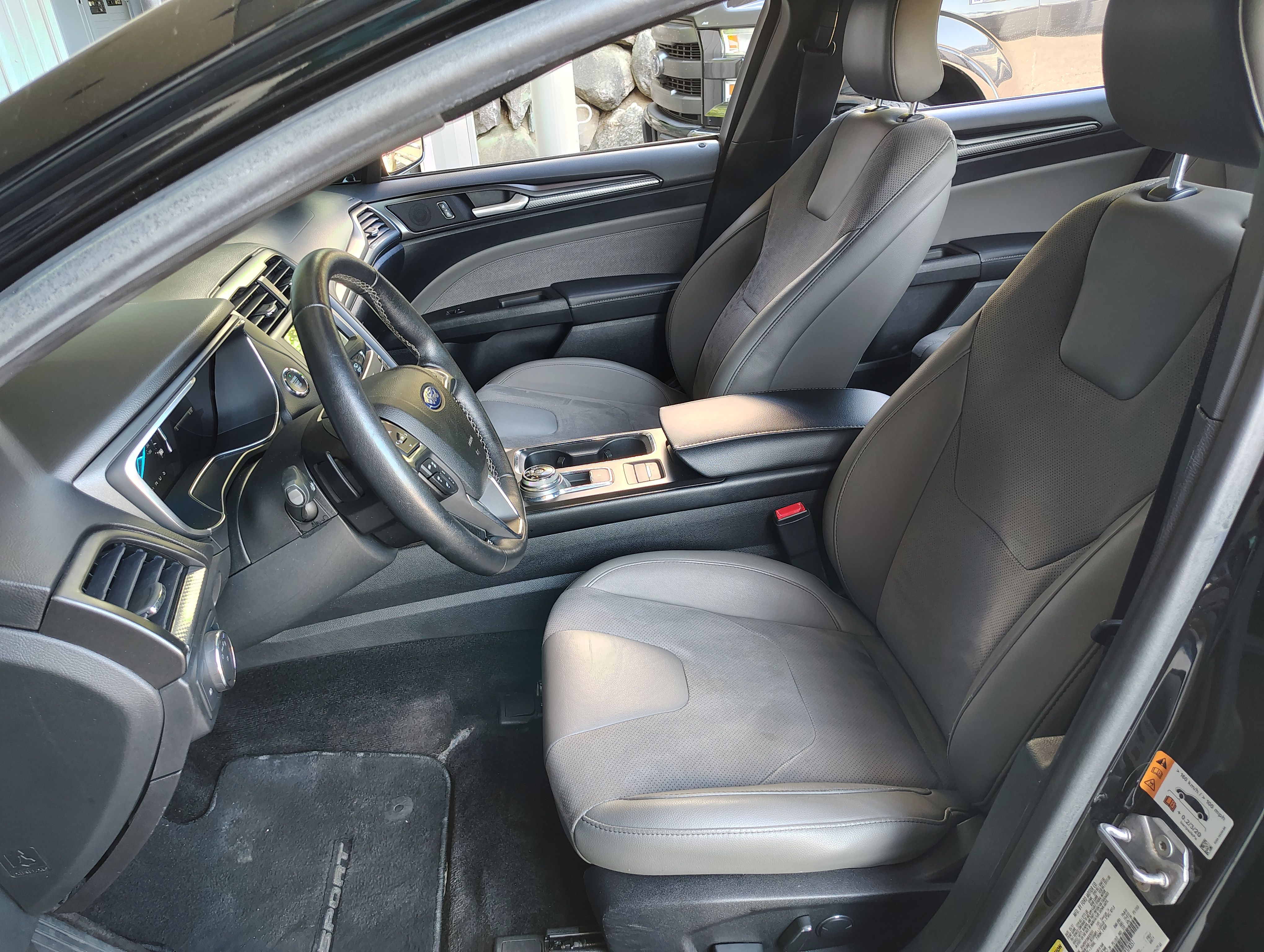 Used 2017 Ford Fusion Sport AWD image 6