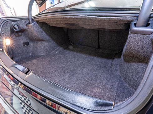 Used 2021 Chrysler 300 S image 19