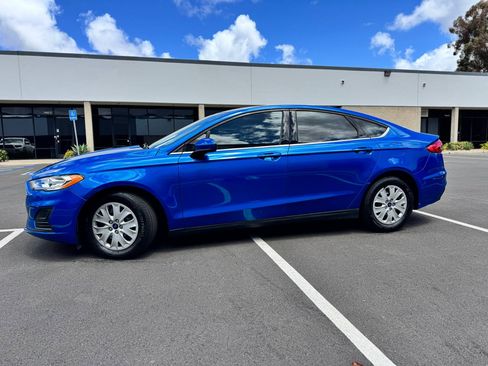 Used 2020 Ford Fusion S FWD image 16