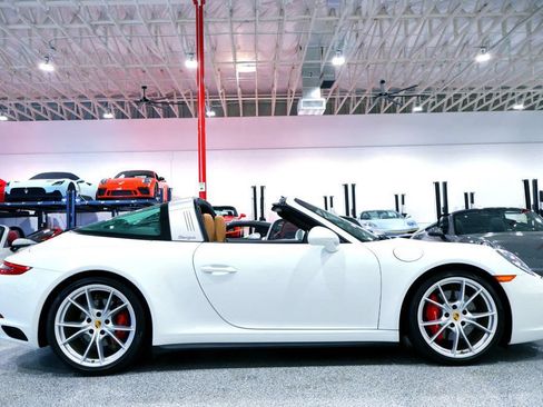 Used 2017 Porsche 911 Targa 4S AWD/4WD image 11