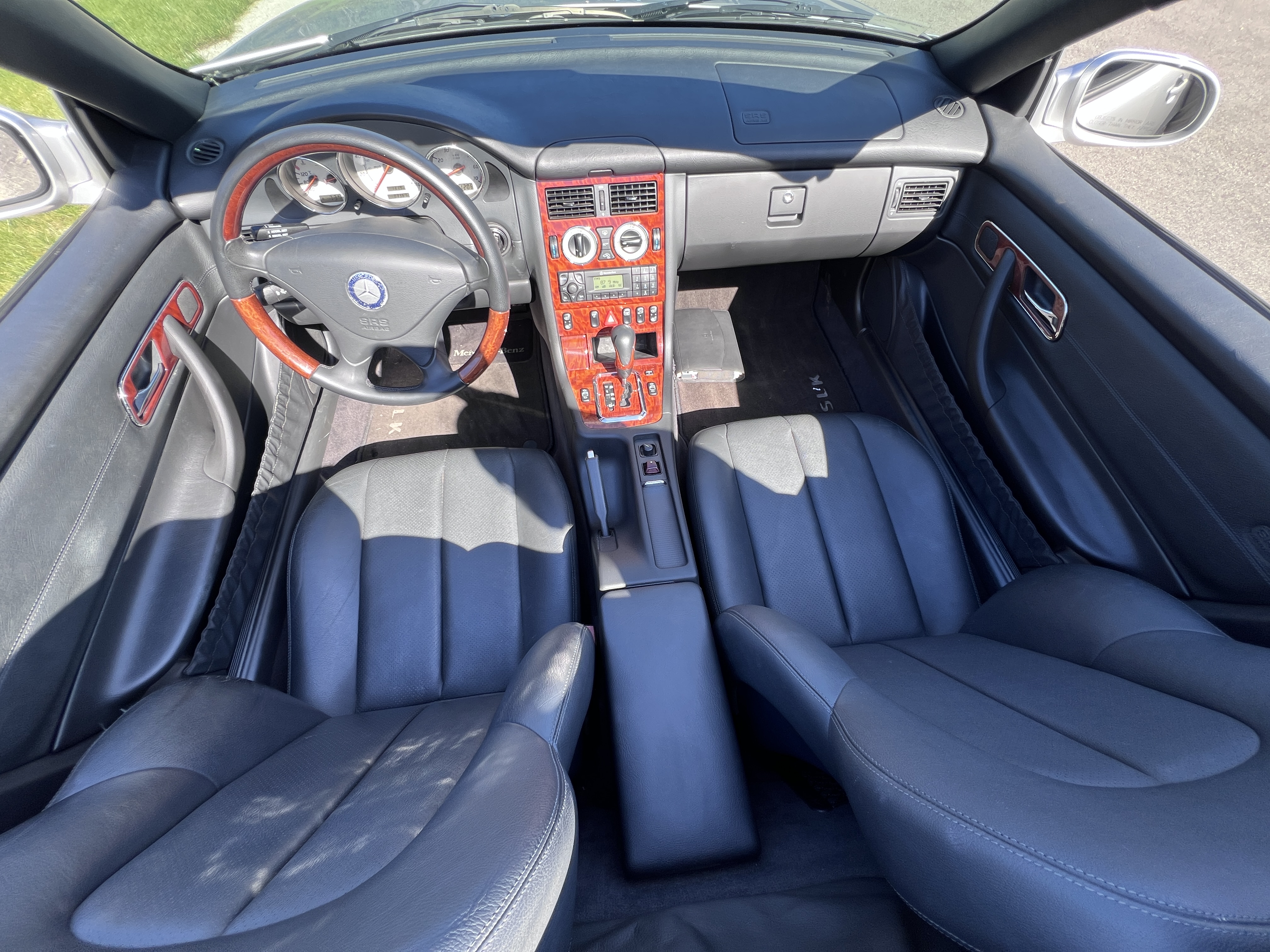 Used 2003 Mercedes-Benz SLK 320 image 23