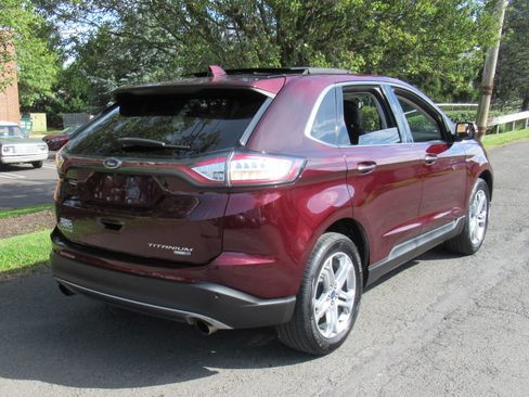 Used 2017 Ford Edge Titanium image 7