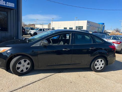 Used 2018 Ford Focus S FWD image 14