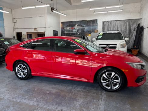Used 2018 Honda Civic LX Sedan image 6