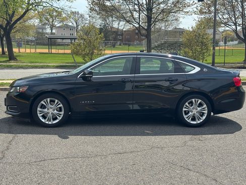 Used 2015 Chevrolet Impala LT image 3
