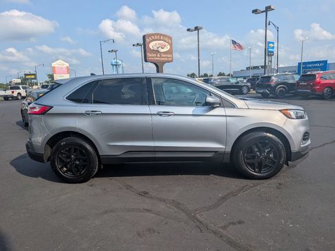 Used 2023 Ford Edge AWD SEL image 4