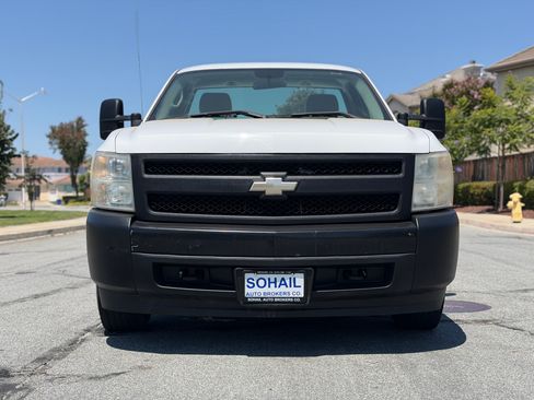 Used 2008 Chevrolet Silverado 1500 2WD Regular Cab image 4