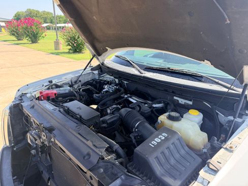 Used 2014 Ford F150 2WD SuperCrew image 16