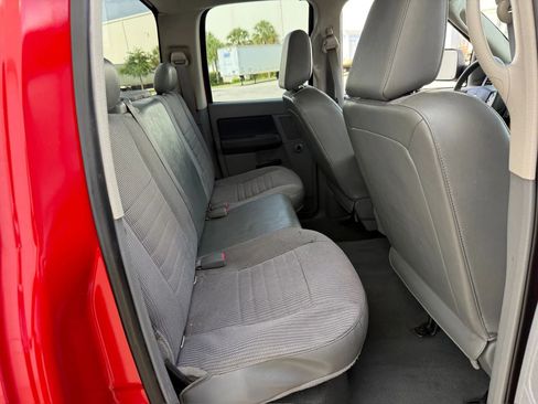 Used 2008 Dodge Ram 1500 Truck 2WD Quad Cab image 14