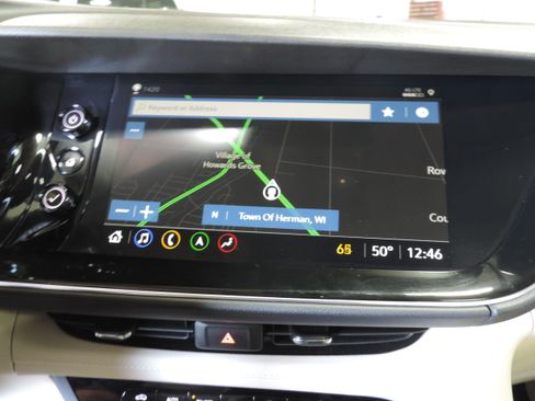 Used 2023 Buick Envision Avenir image 44