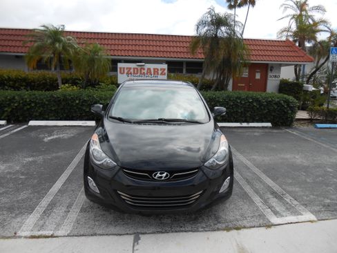 Used 2011 Hyundai Elantra FWD image 7
