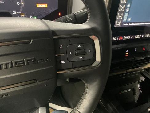 Used 2024 GMC Hummer EV 2X image 20