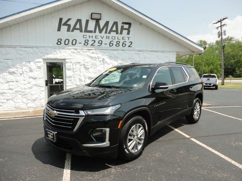 Used 2023 Chevrolet Traverse 3LT image 3