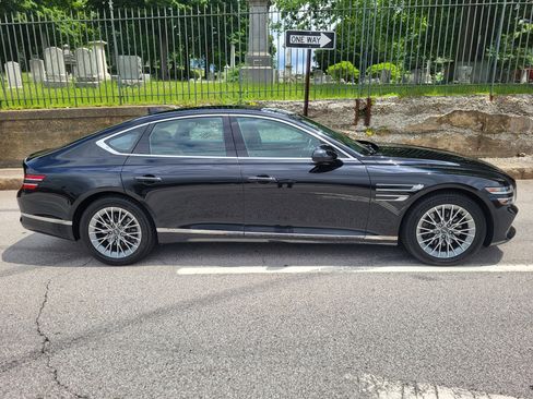Used 2023 Genesis G80 2.5T AWD image 3