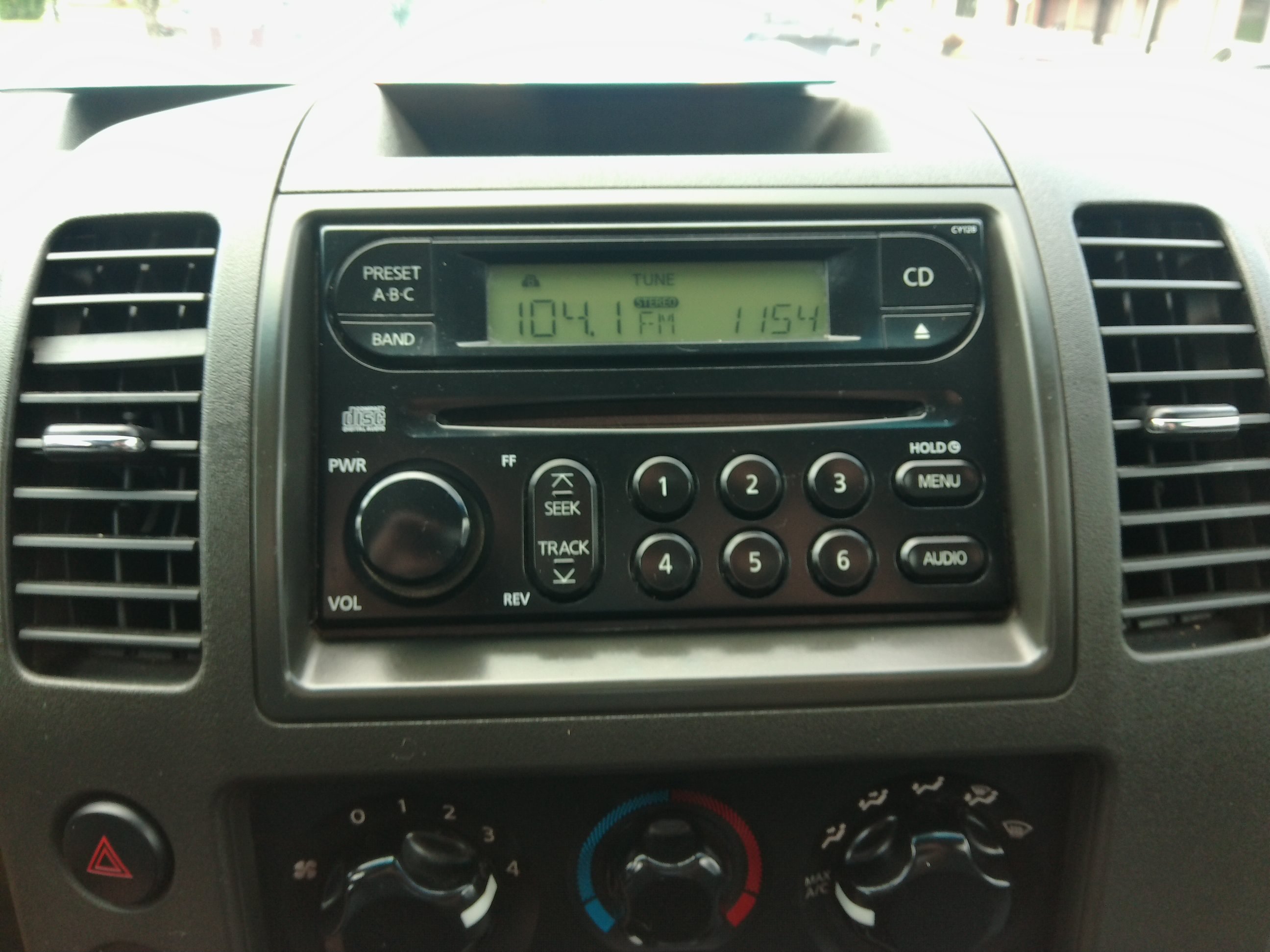 Used 2007 Nissan Frontier 4x4 Crew Cab NISMO image 52