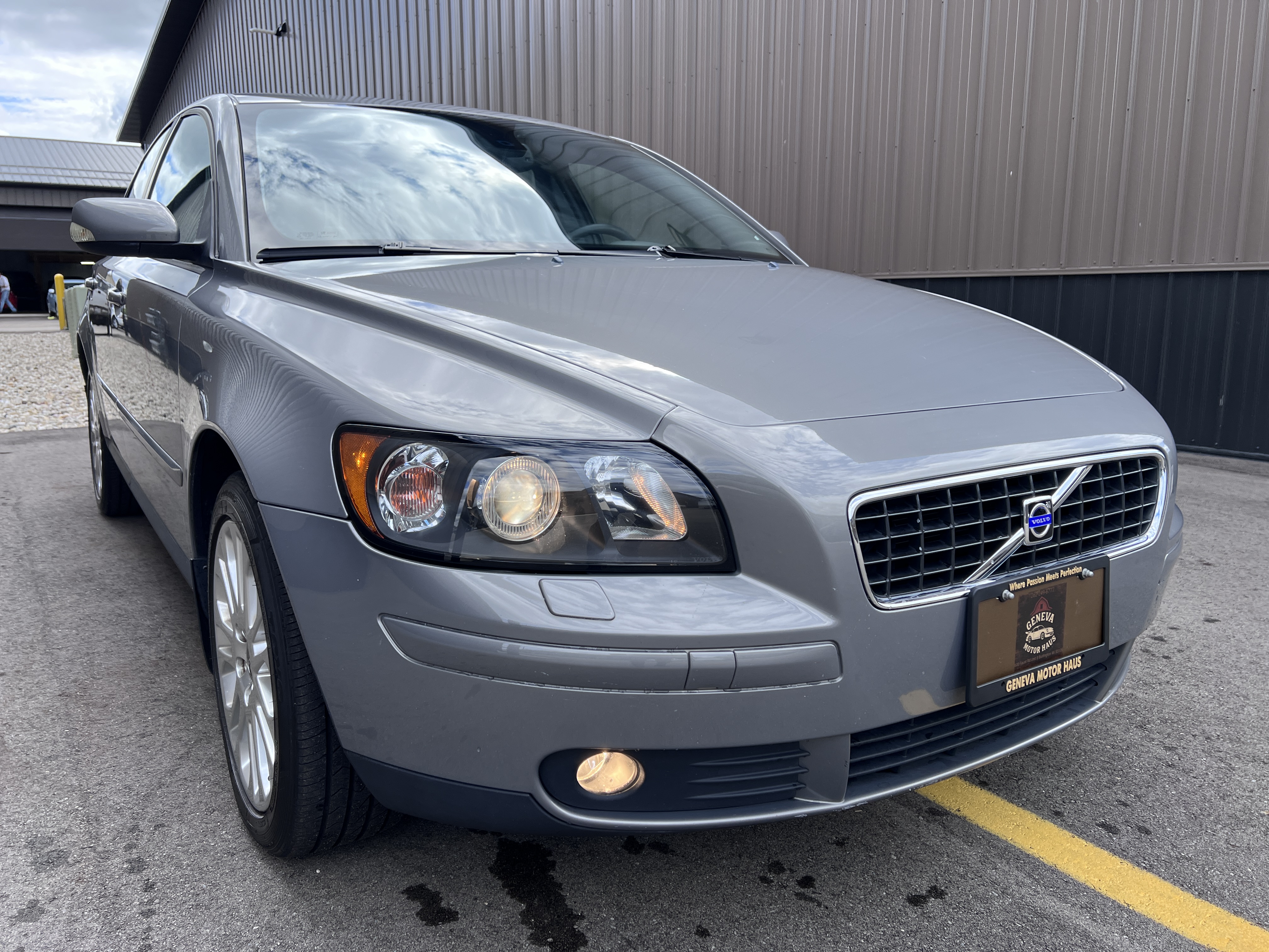 Used 2005 Volvo S40 T5 AWD image 13