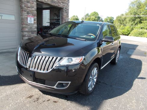 Used 2015 Lincoln MKX AWD w/ Premium Package image 1
