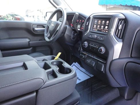 New 2026 Chevrolet Silverado 1500 Custom image 22