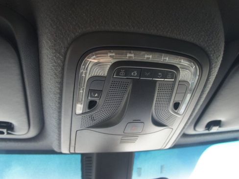 Used 2019 Mercedes-Benz Sprinter 170 image 31