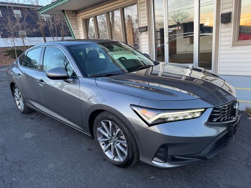 Used 2024 Acura Integra image 2