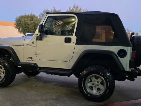 Used 2005 Jeep Wrangler Sport image 11