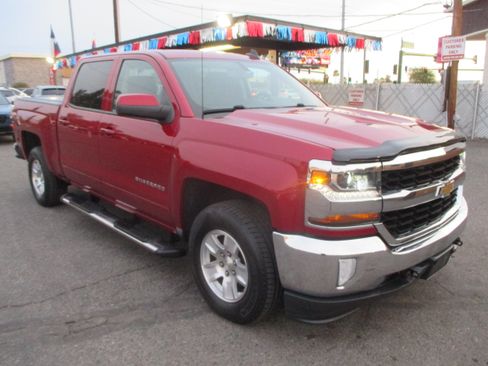 Used 2018 Chevrolet Silverado 1500 Limited LT image 19