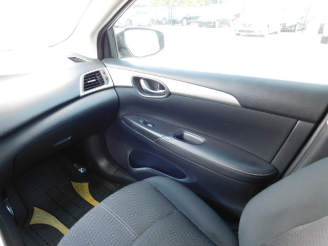 Used 2018 Nissan Sentra S FWD image 18