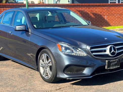 Used 2014 Mercedes-Benz E 250 Sport image 2