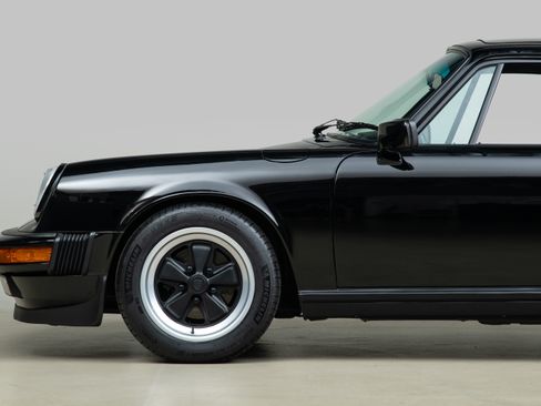Used 1987 Porsche 911 Carrera Coupe RWD image 38