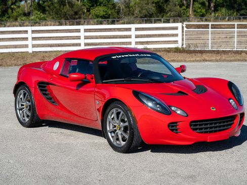 Used 2005 Lotus Elise image 16