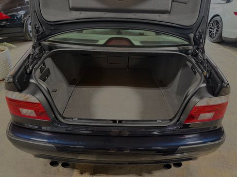 Used 2003 BMW M5 RWD image 20
