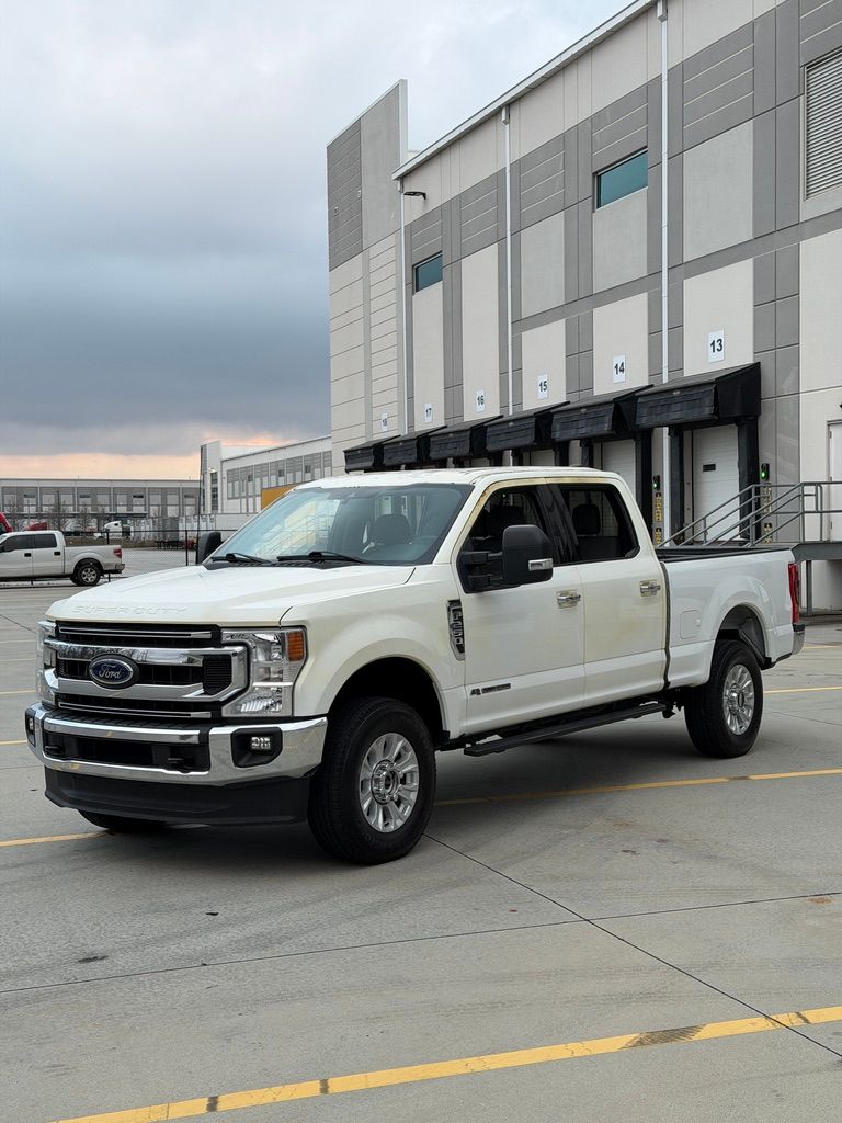 Used 2022 Ford F250 AWD/4WD image 16