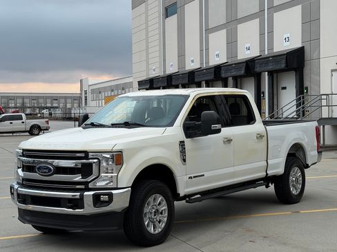 Used 2022 Ford F250 image 16