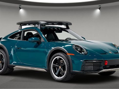 Used 2024 Porsche 911 Dakar image 2