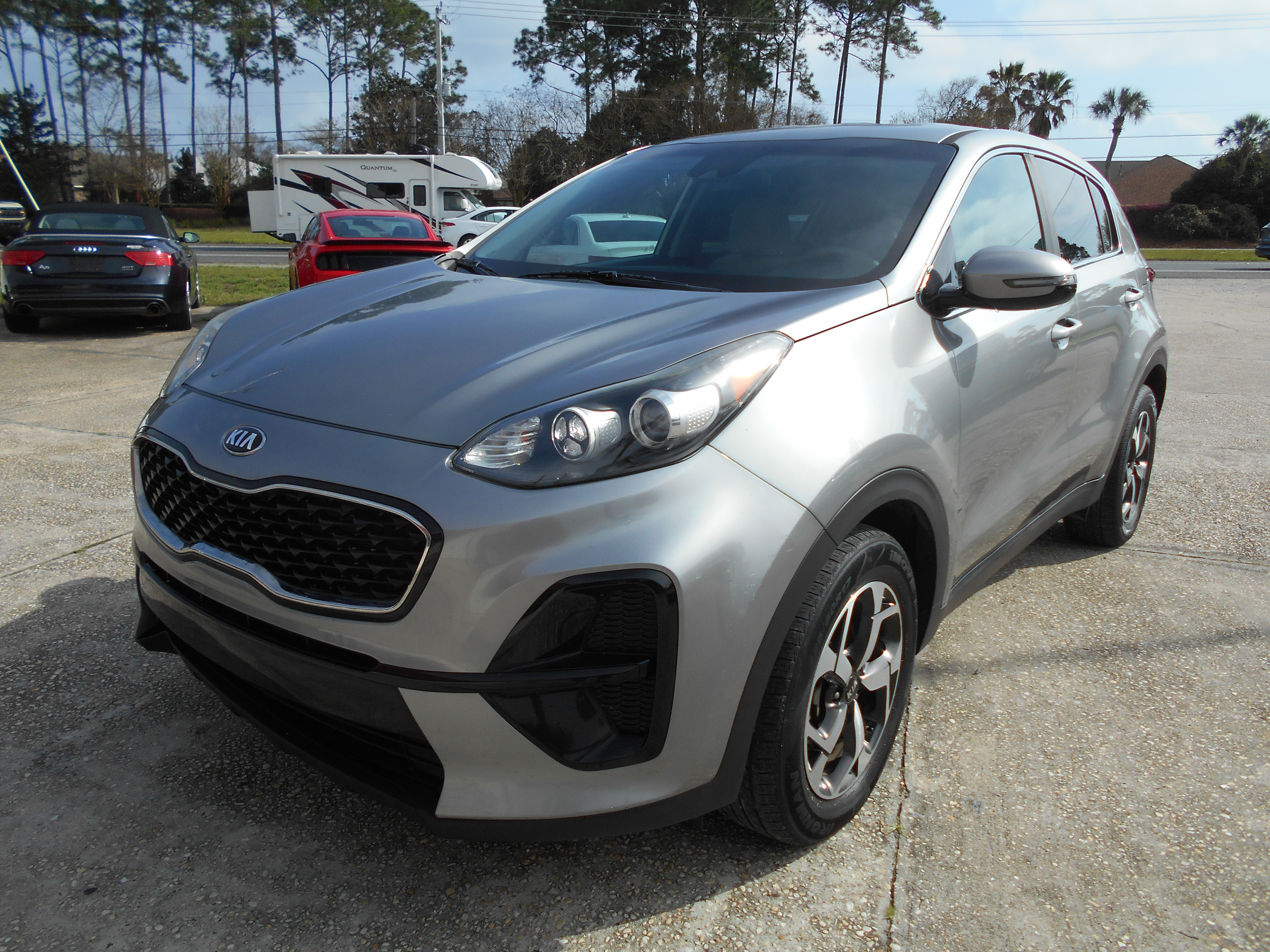 Used 2020 Kia Sportage LX FWD image 3
