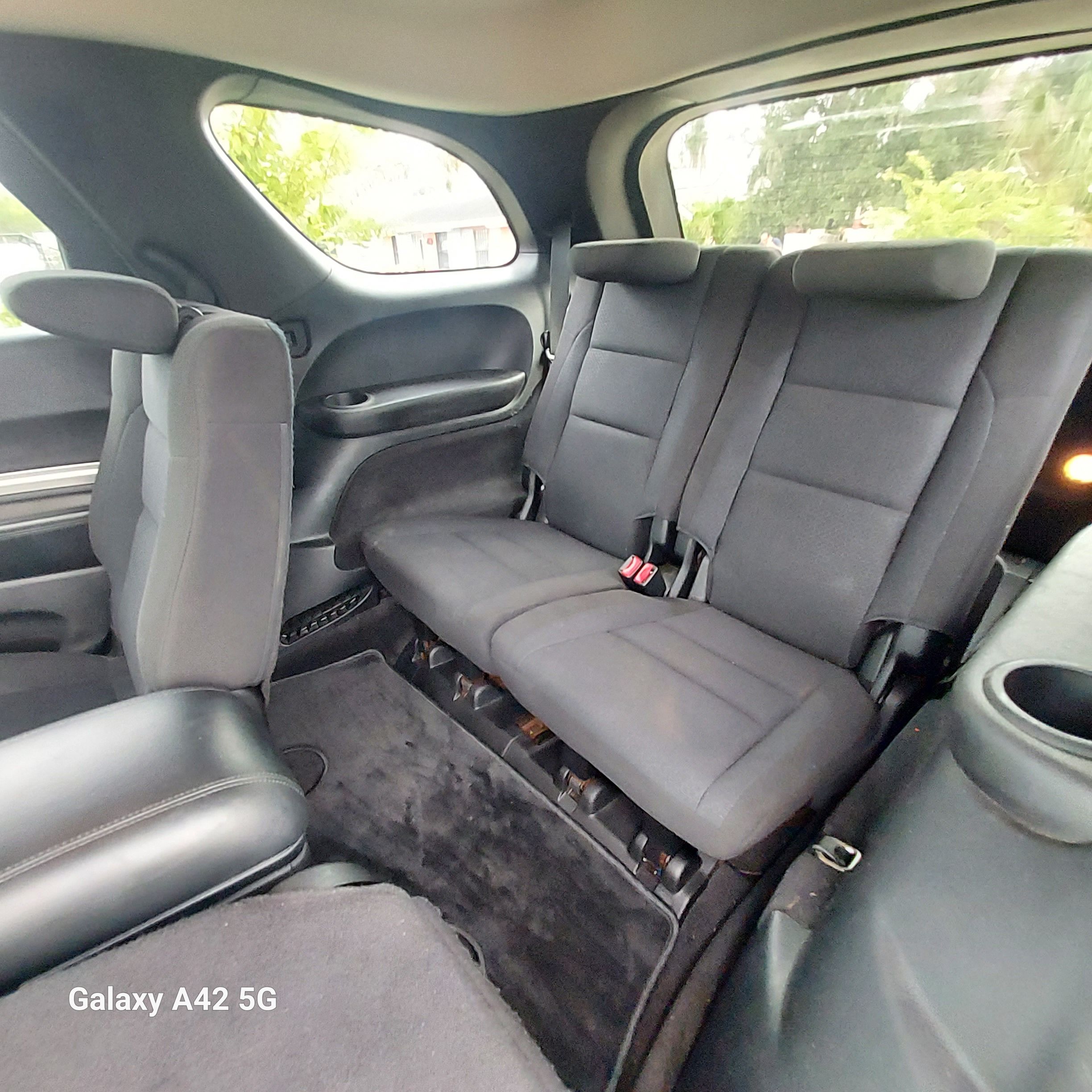 Used 2012 Dodge Durango AWD SXT image 7