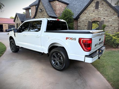 Used 2023 Ford F150 4x4 SuperCrew image 3