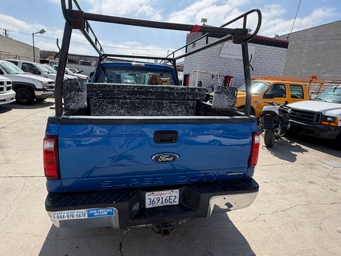 Used 2016 Ford F250 2WD SuperCab Super Duty image 4